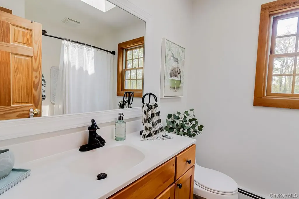 58 Cherry Lane Smithtown NY 11787