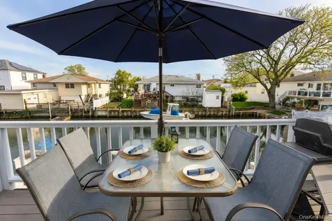 2756 Barbara Road Bellmore NY 11710