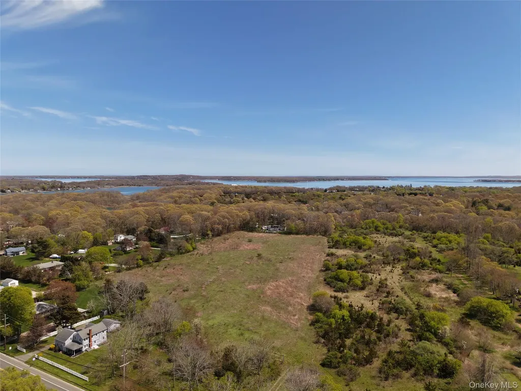 420 Leon Road Southold NY 11971