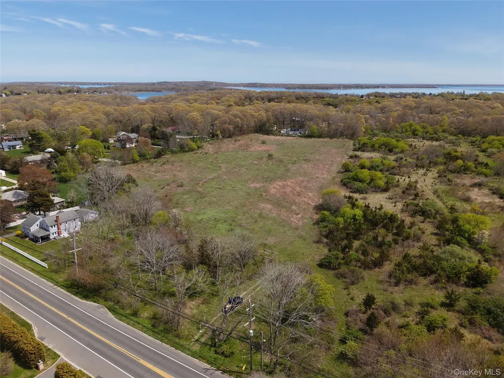 420 Leon Road Southold NY 11971