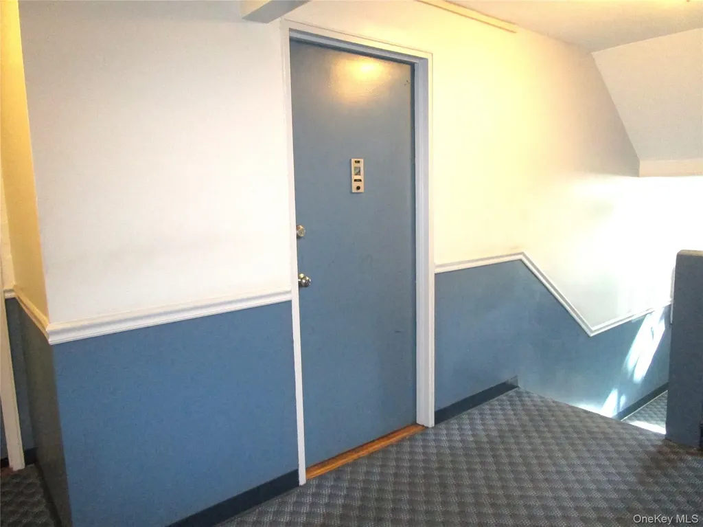 324 Post Avenue Westbury NY 11590
