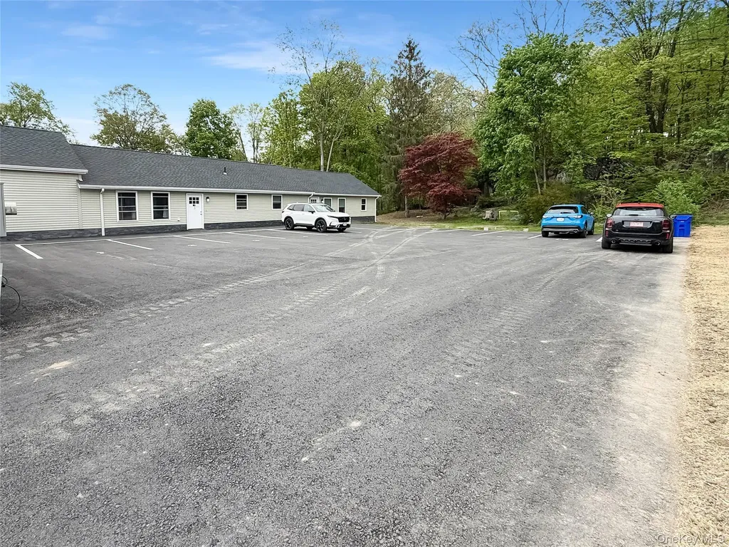 4332 Albany Post Road Hyde Park NY 12538
