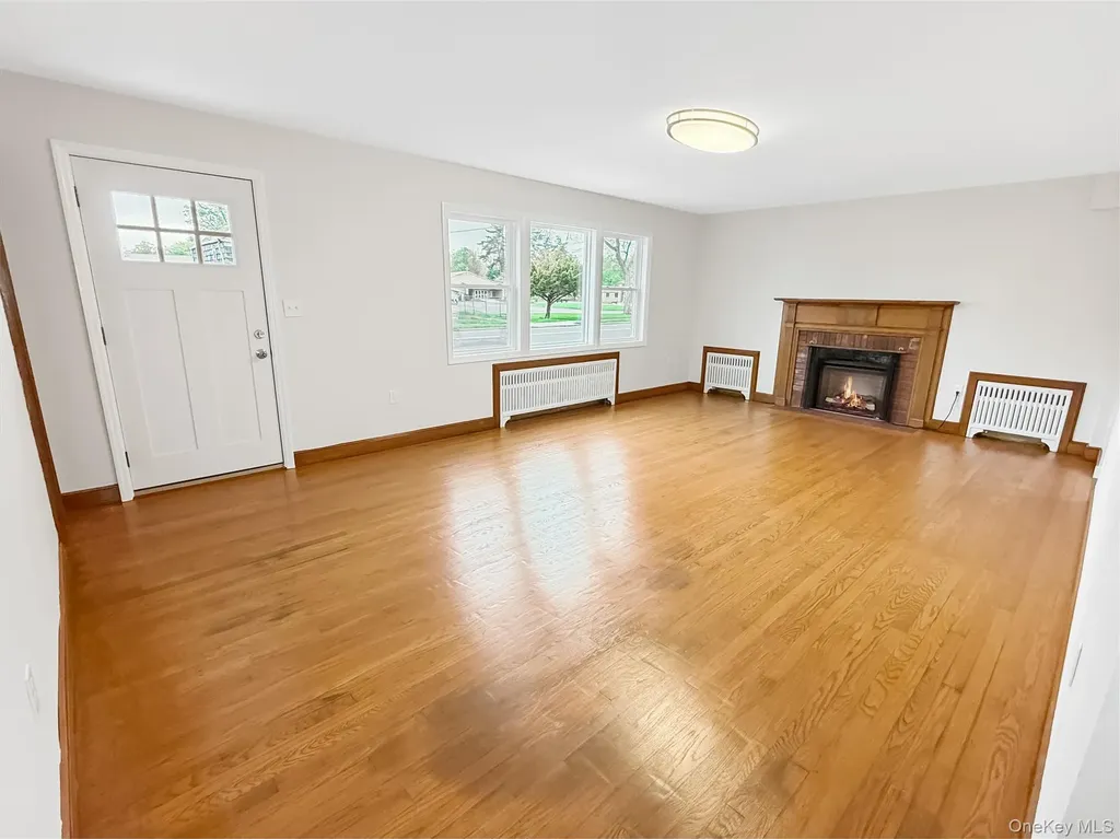 4332 Albany Post Road Hyde Park NY 12538