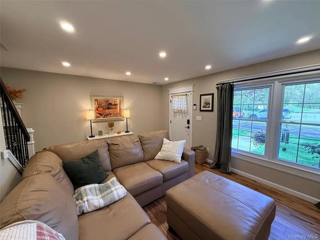 9 Penn Commons Yaphank NY 11980