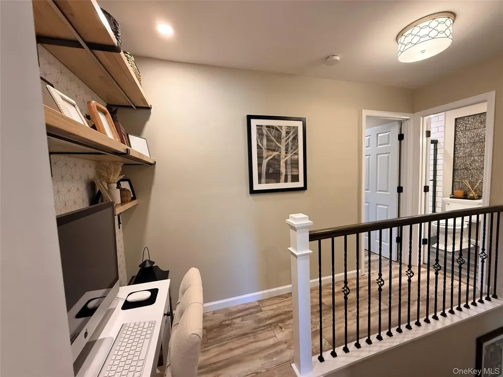 9 Penn Commons Yaphank NY 11980