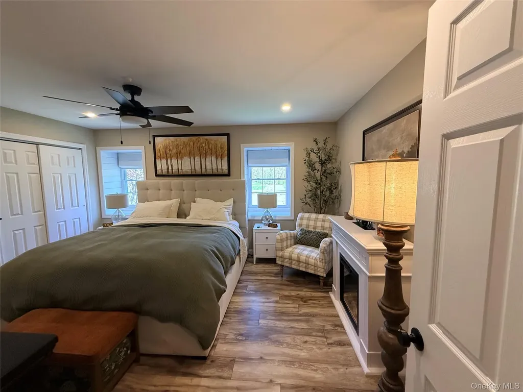 9 Penn Commons Yaphank NY 11980