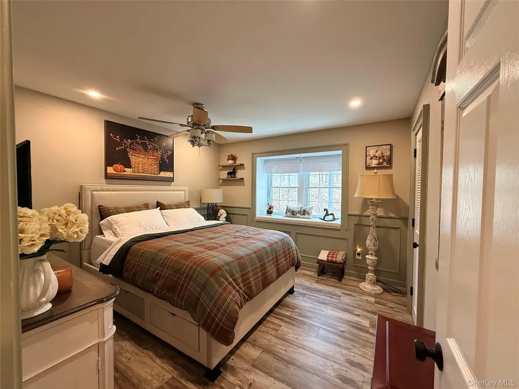 9 Penn Commons Yaphank NY 11980