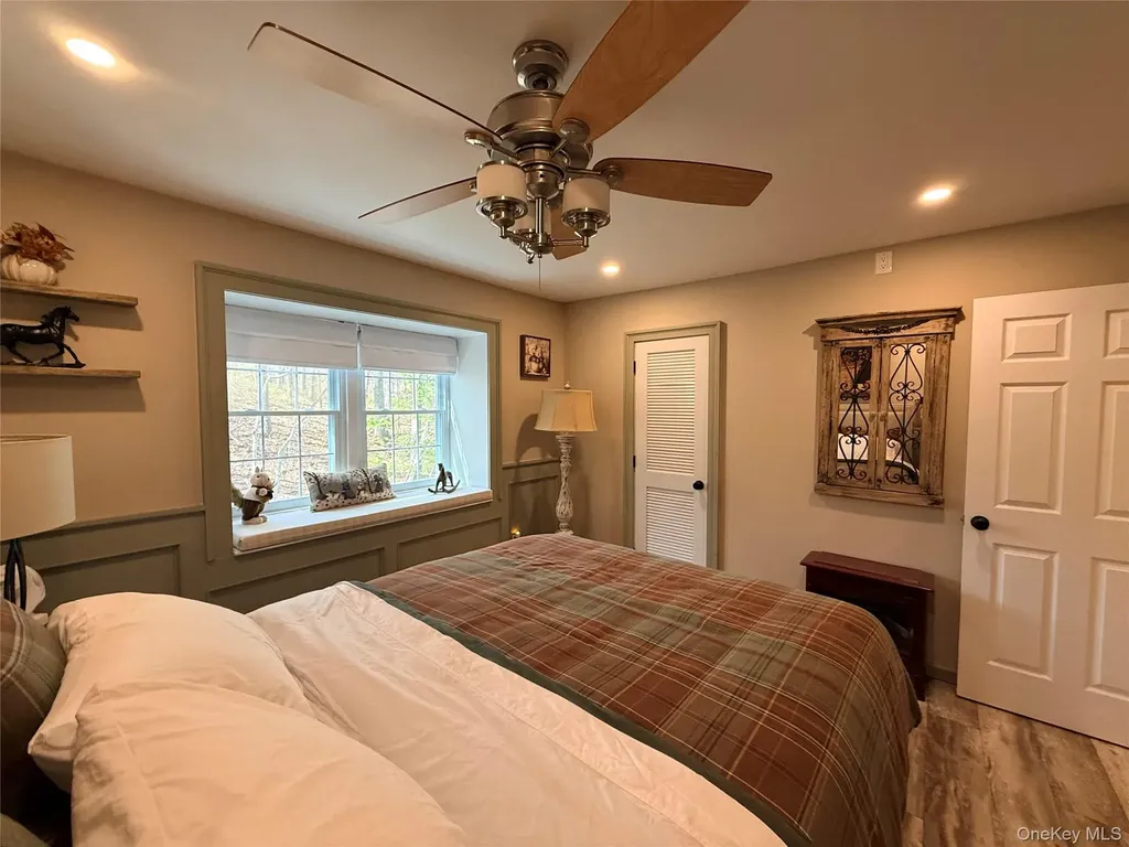 9 Penn Commons Yaphank NY 11980