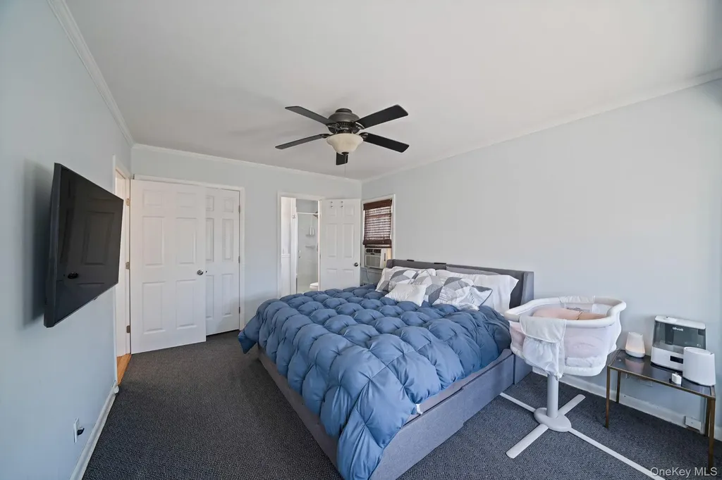 558 E Walnut Street Long Beach NY 11561