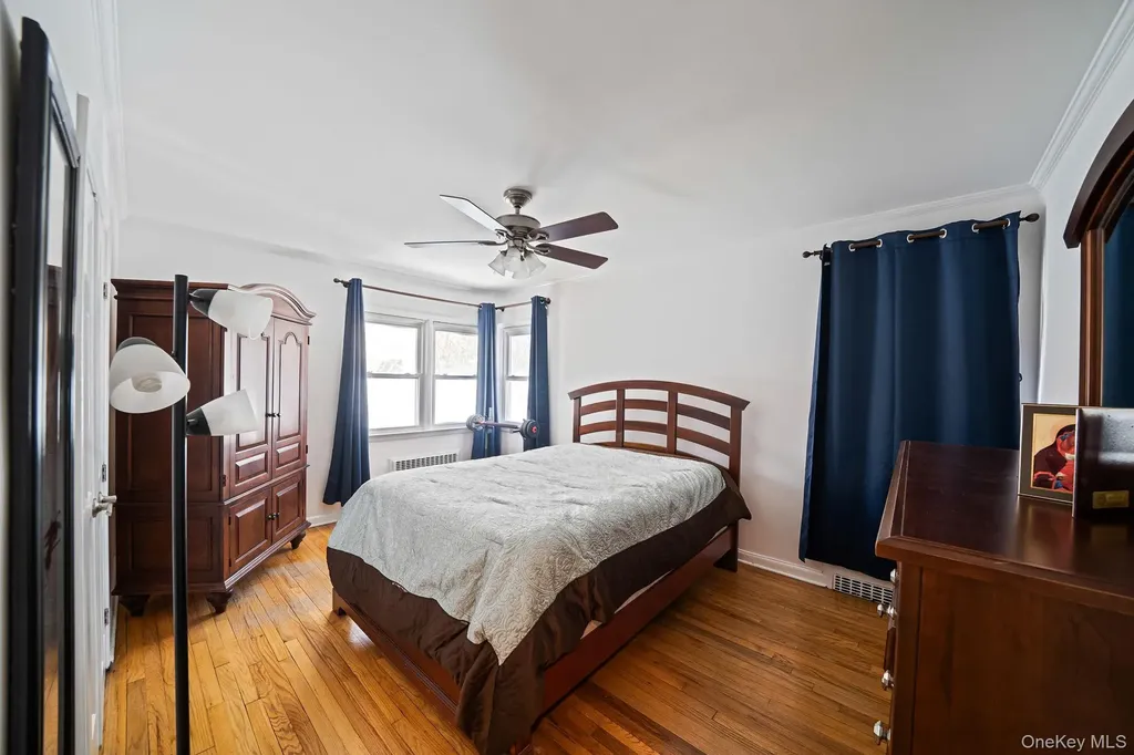 558 E Walnut Street Long Beach NY 11561