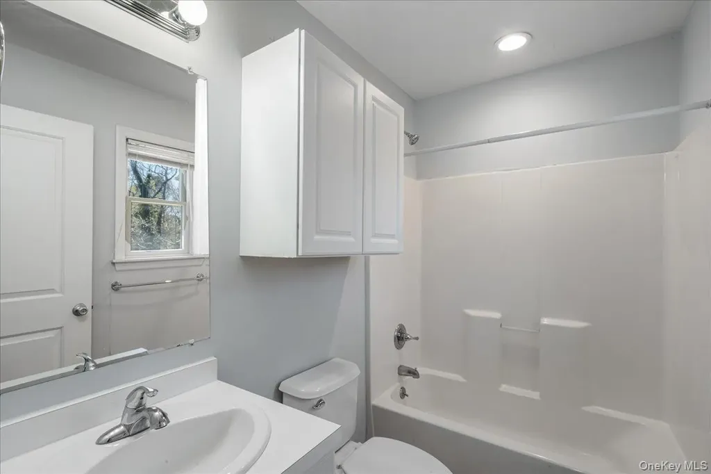 15A Sherman Avenue Hampton Bays NY 11946
