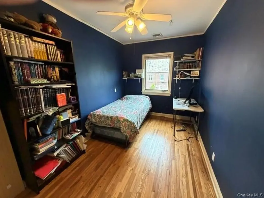 13843 76th Avenue Flushing NY 11367