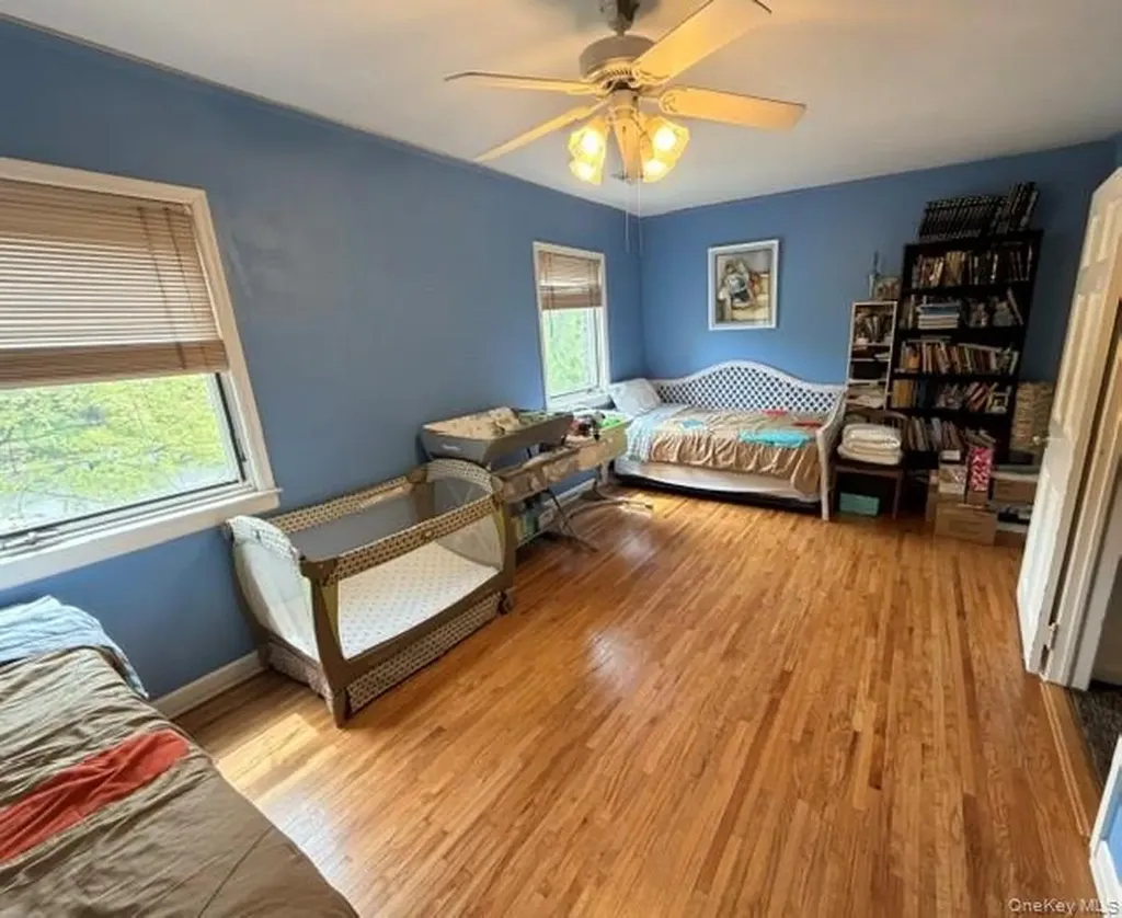 13843 76th Avenue Flushing NY 11367