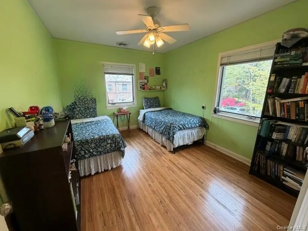 13843 76th Avenue Flushing NY 11367