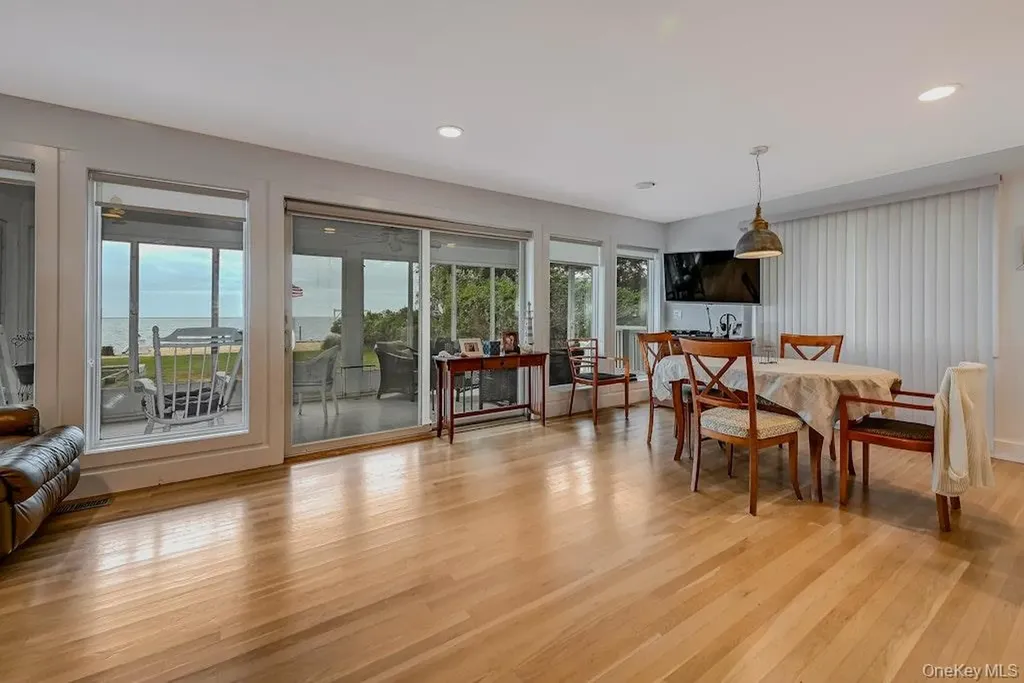 11 Convent Lane Center Moriches NY 11934