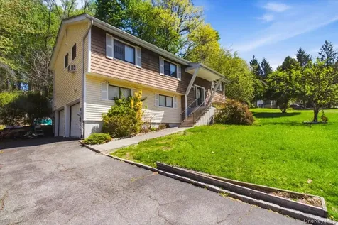 40 Donald Drive Hastings-on-hudson NY 10706