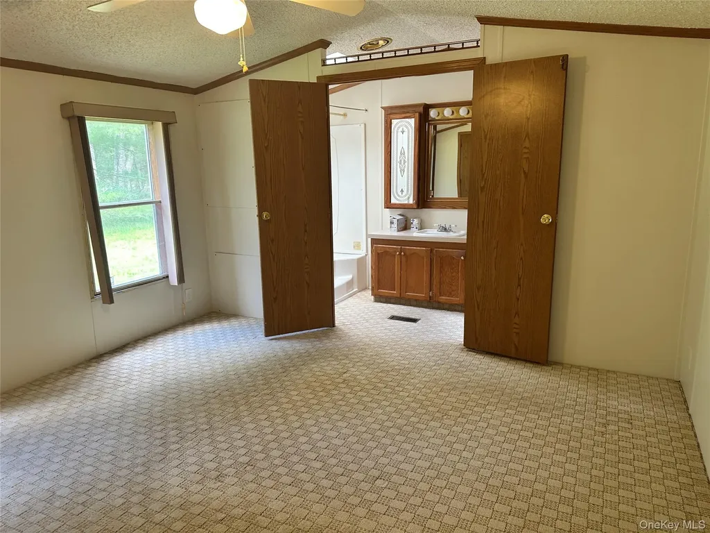 76 Hartwood Road Forestburgh NY 12777