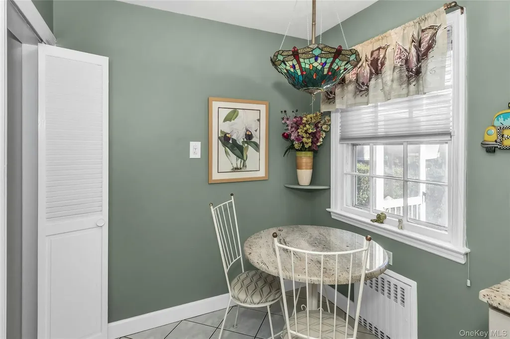 231 Sydney Avenue Malverne NY 11565