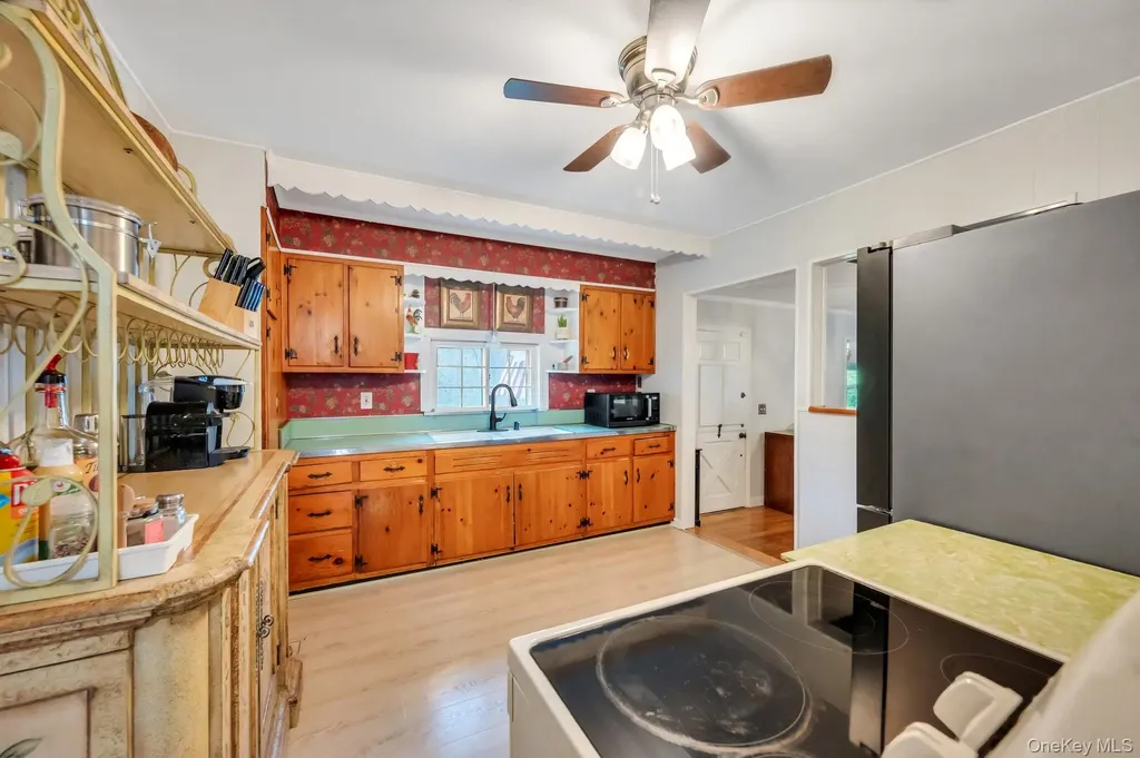 79 Brooksite Drive Smithtown NY 11787