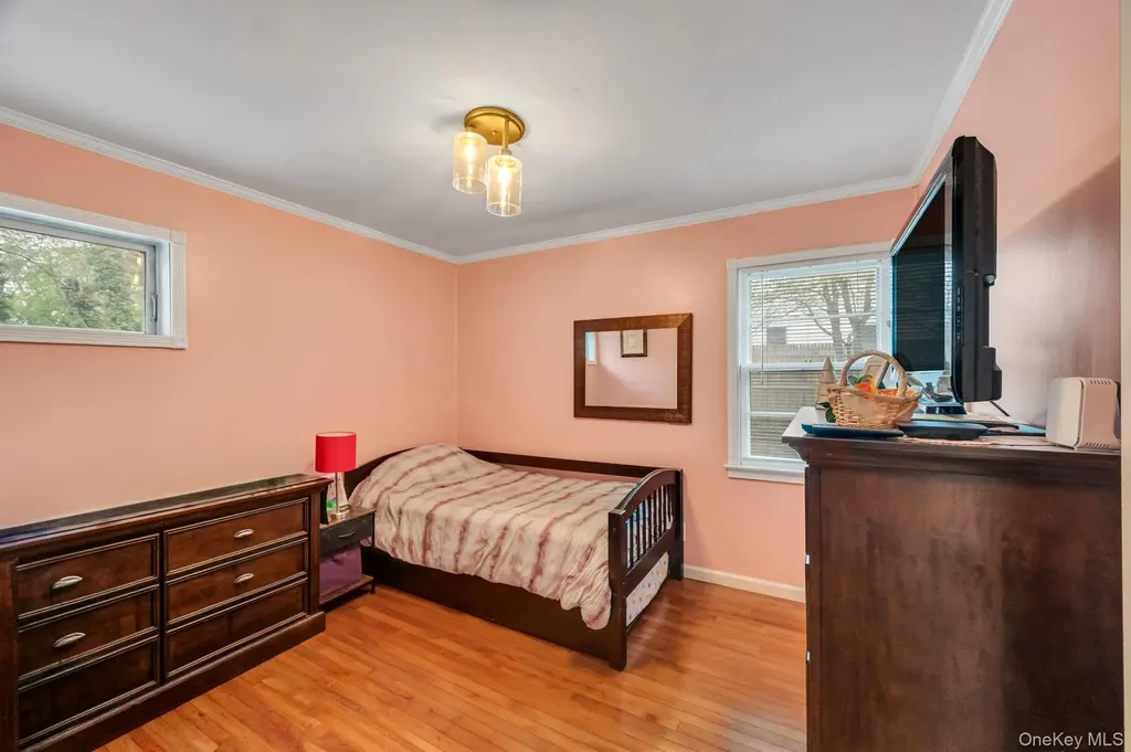 79 Brooksite Drive Smithtown NY 11787