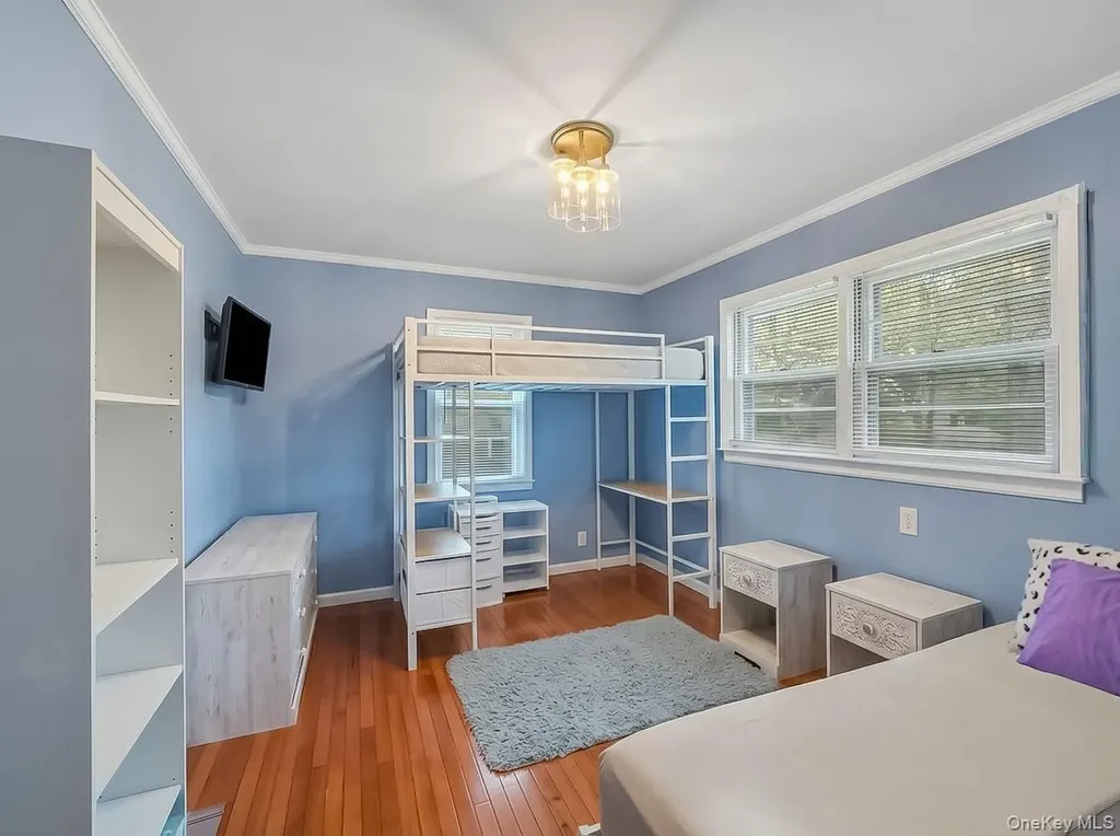 79 Brooksite Drive Smithtown NY 11787