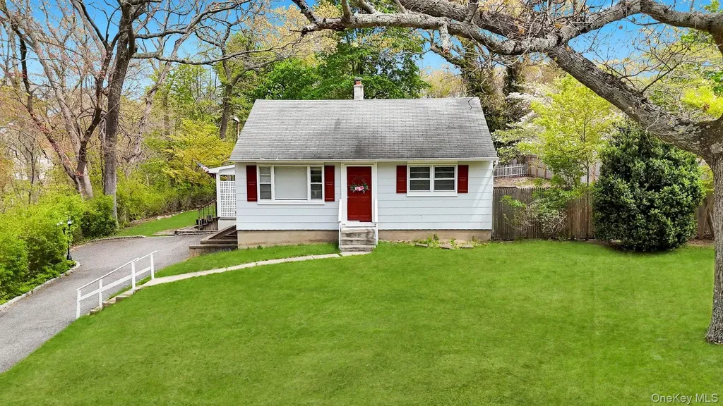 79 Brooksite Drive Smithtown NY 11787