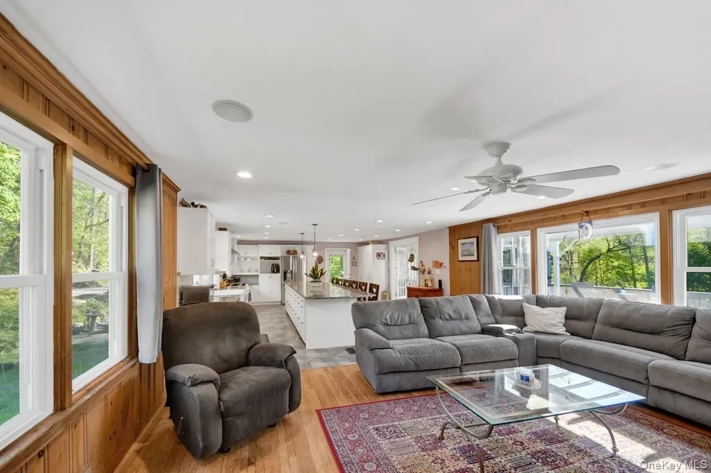 225 Lafayette Avenue Cortlandt Manor NY 10567