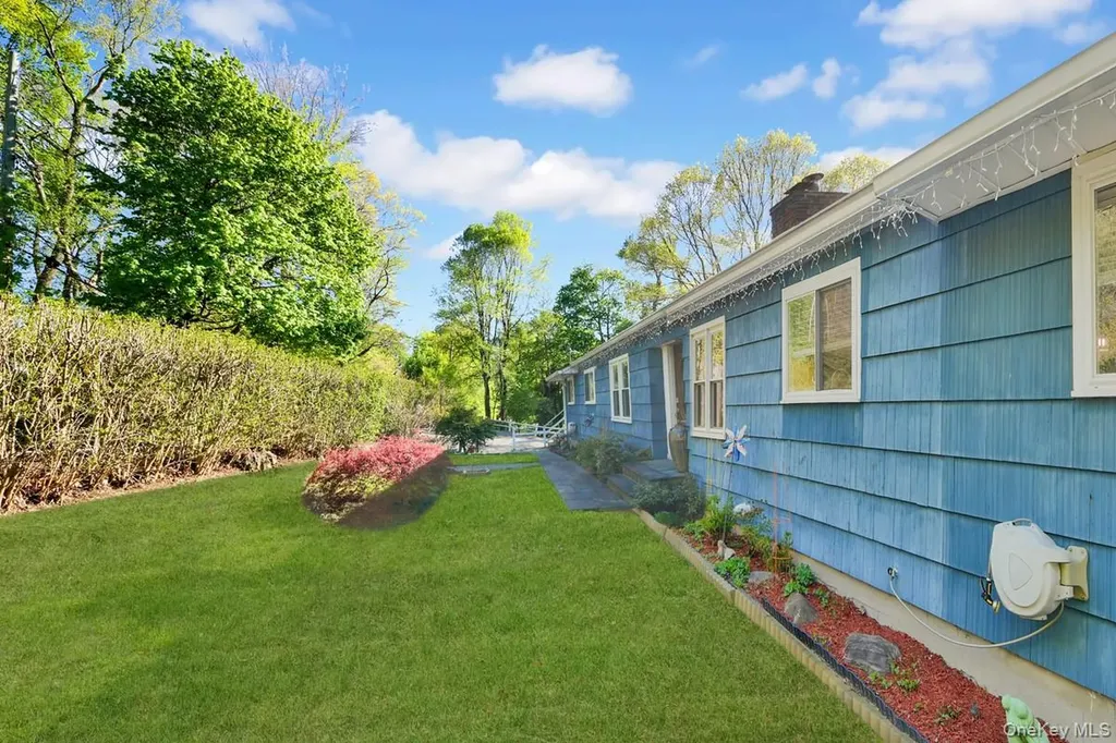 225 Lafayette Avenue Cortlandt Manor NY 10567