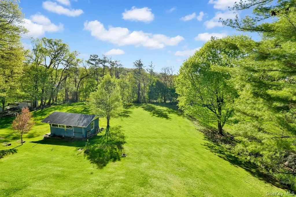 225 Lafayette Avenue Cortlandt Manor NY 10567