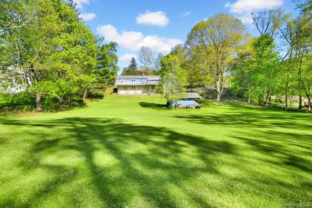225 Lafayette Avenue Cortlandt Manor NY 10567