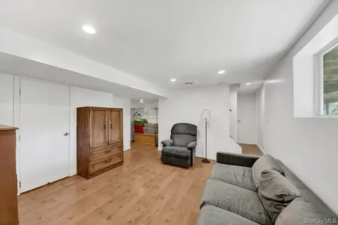 225 Lafayette Avenue Cortlandt Manor NY 10567
