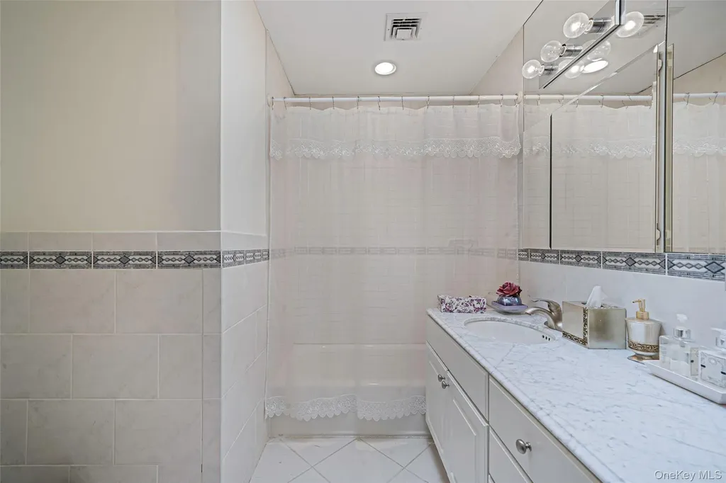 2 Deepwells Lane Saint James NY 11780
