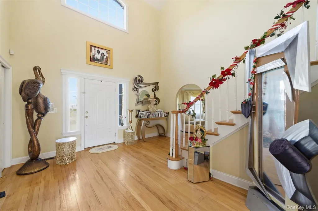 2 Deepwells Lane Saint James NY 11780