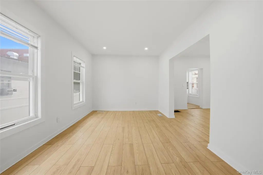 184 Hillside Avenue Mount Vernon NY 10553