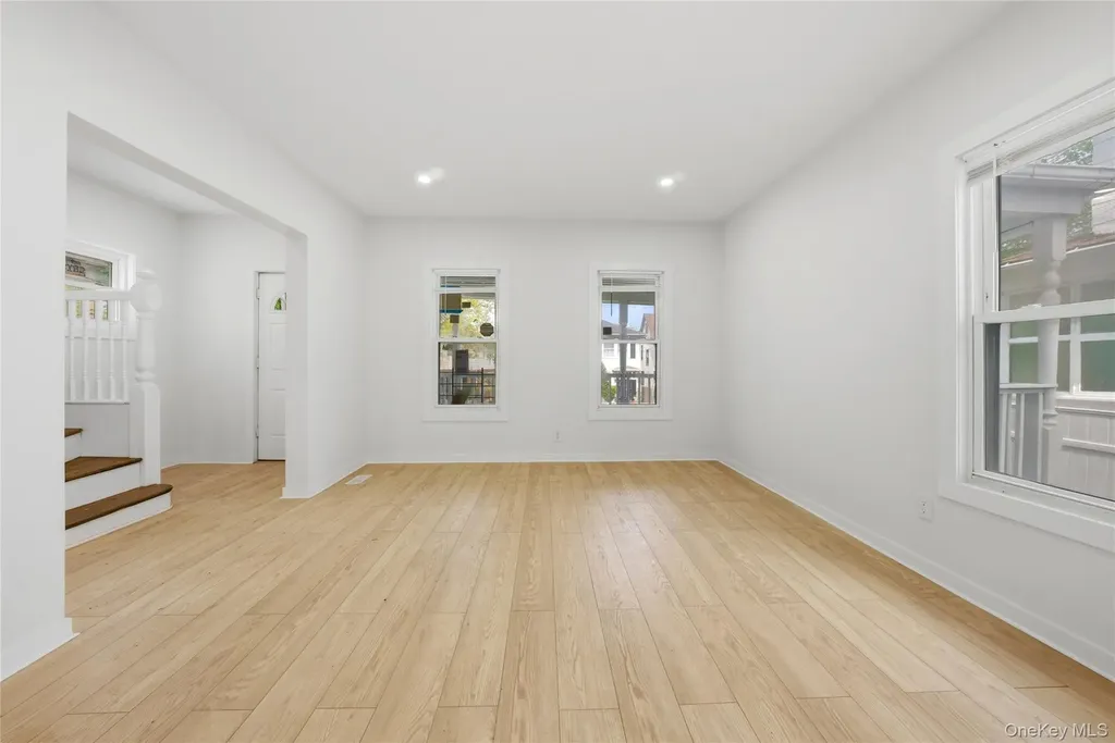 184 Hillside Avenue Mount Vernon NY 10553