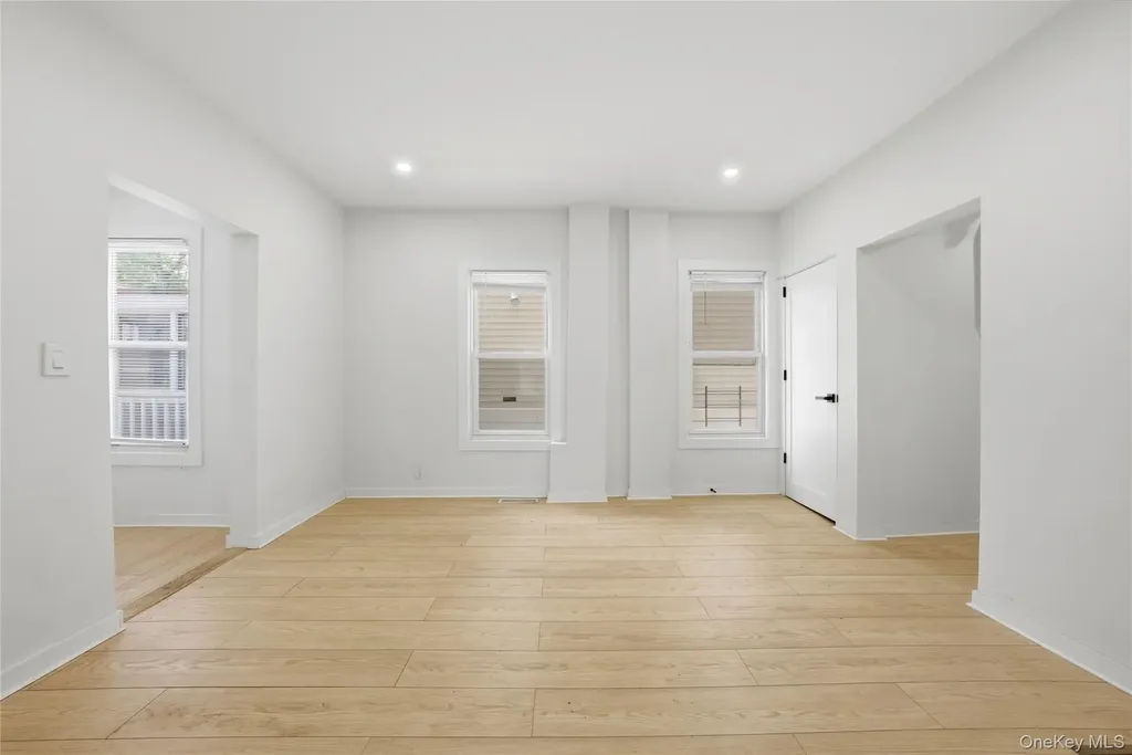 184 Hillside Avenue Mount Vernon NY 10553