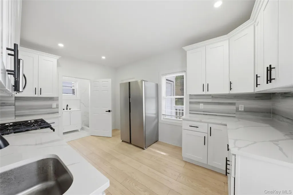 184 Hillside Avenue Mount Vernon NY 10553