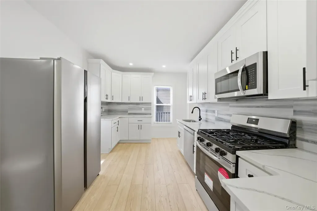 184 Hillside Avenue Mount Vernon NY 10553
