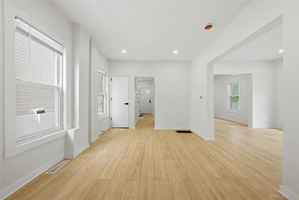 184 Hillside Avenue Mount Vernon NY 10553