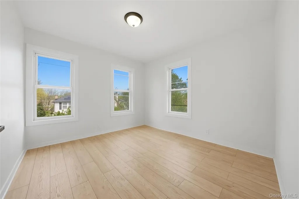 184 Hillside Avenue Mount Vernon NY 10553
