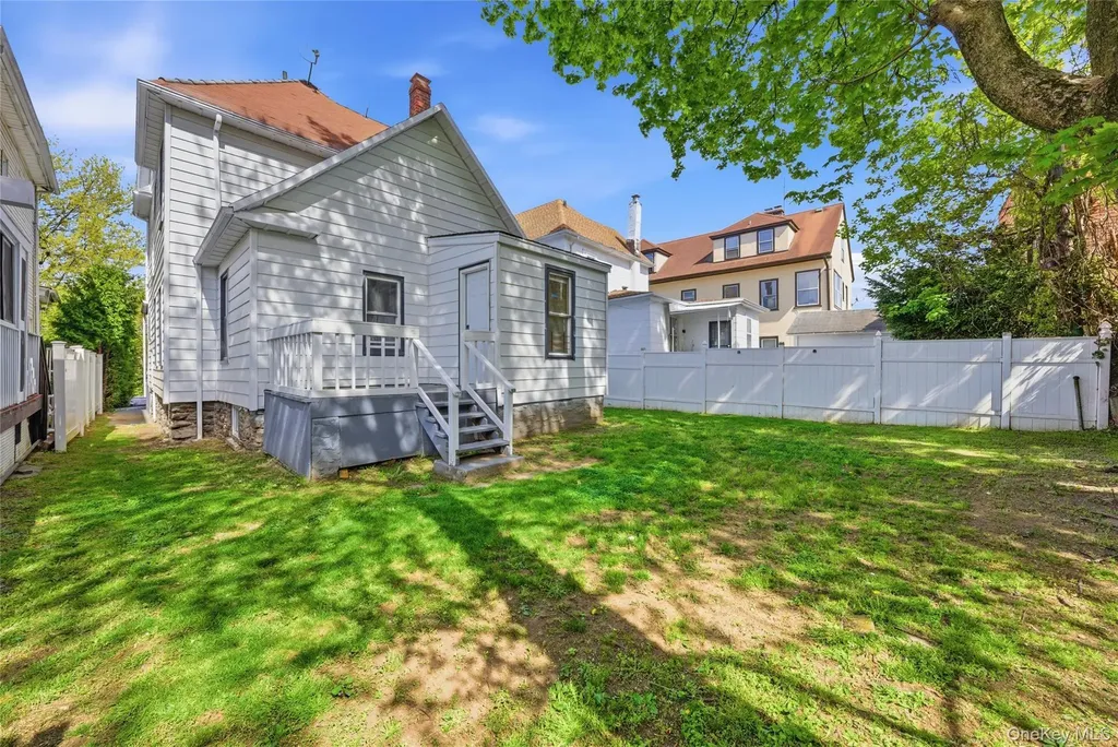 184 Hillside Avenue Mount Vernon NY 10553