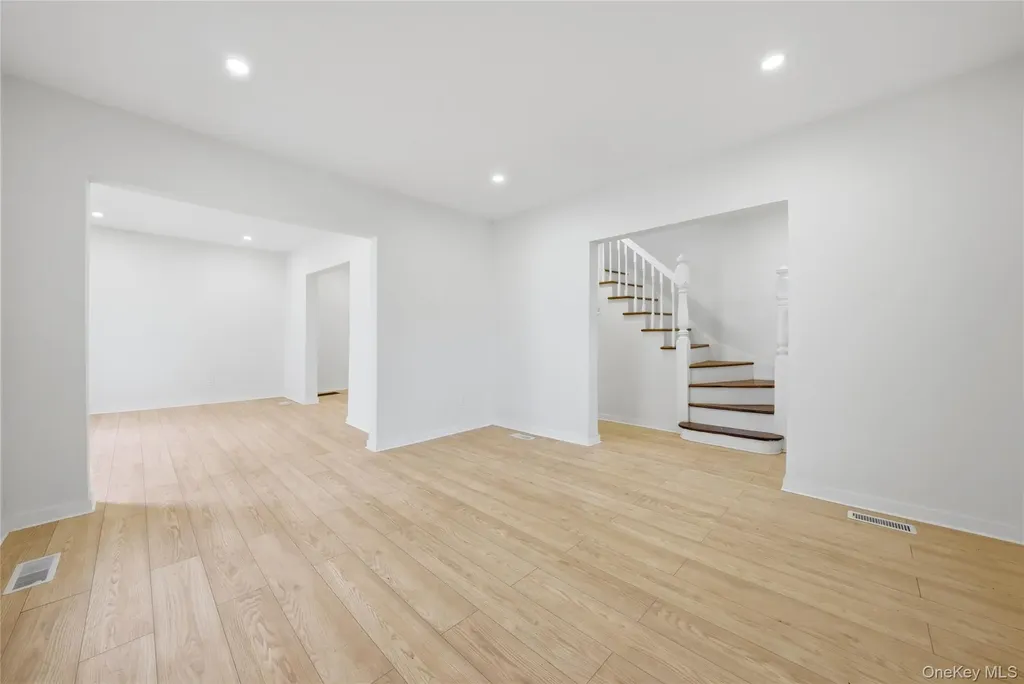 184 Hillside Avenue Mount Vernon NY 10553