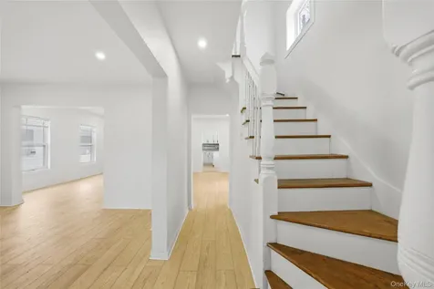 184 Hillside Avenue Mount Vernon NY 10553