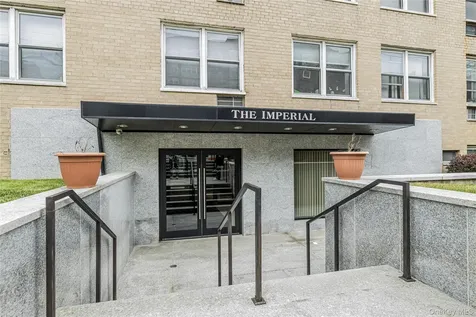 377 Westchester Avenue Port Chester NY 10573
