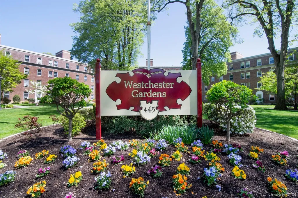 445 Gramatan Avenue Mount Vernon NY 10552