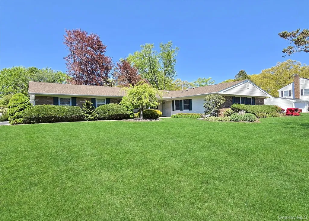 3 Memory Way Stony Brook NY 11790