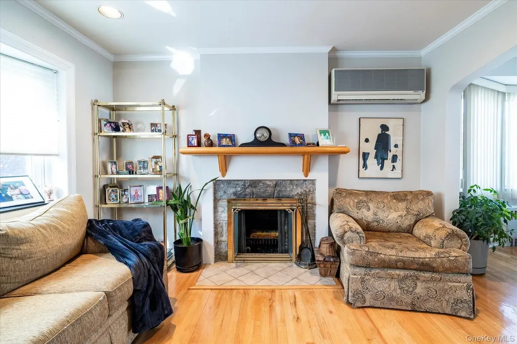 49 Park Avenue Malverne NY 11565