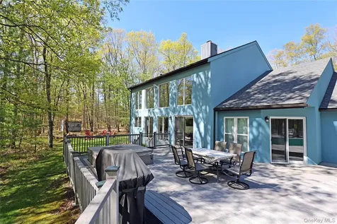 44 Bristol Hill Road Glenford NY 12433