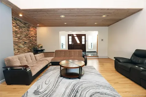 44 Bristol Hill Road Glenford NY 12433