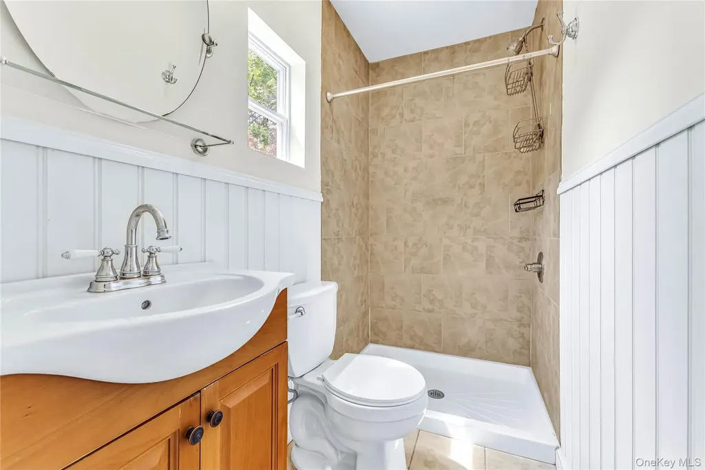 44 Somerset Road Rocky Point NY 11778